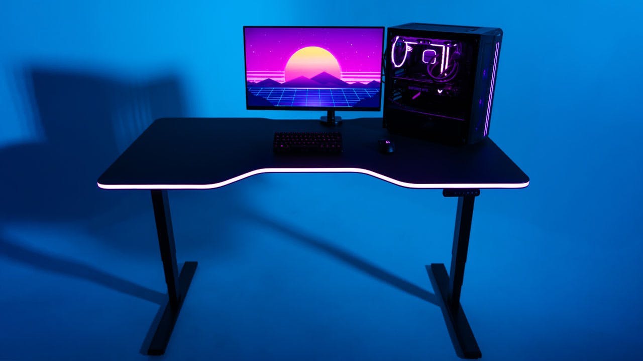 Zdjęcie LeetDesk AURA – biurko gamingowe z ledami Smart RGB