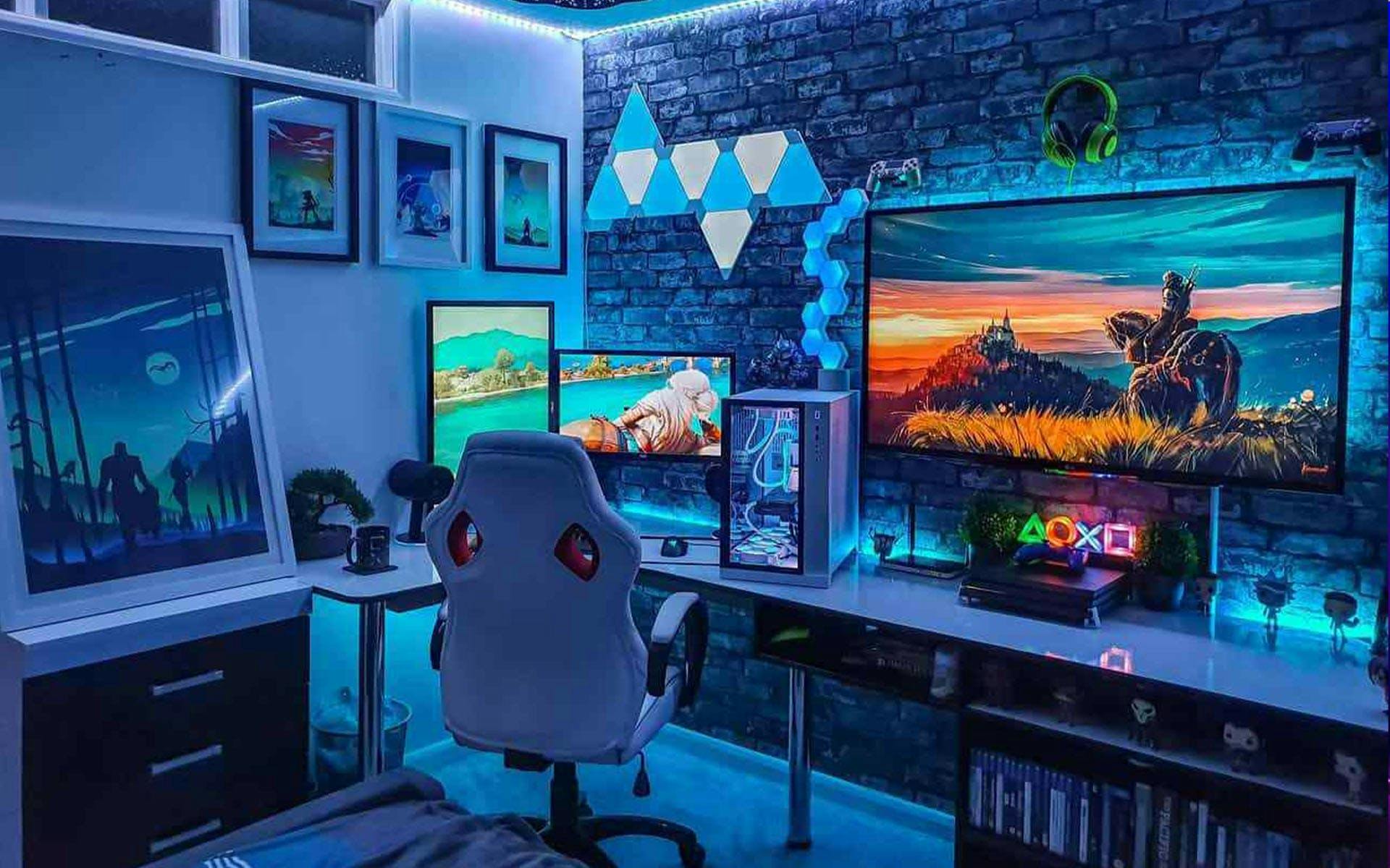 This gaming room looks like a unified whole | Credit: pinterest.com
