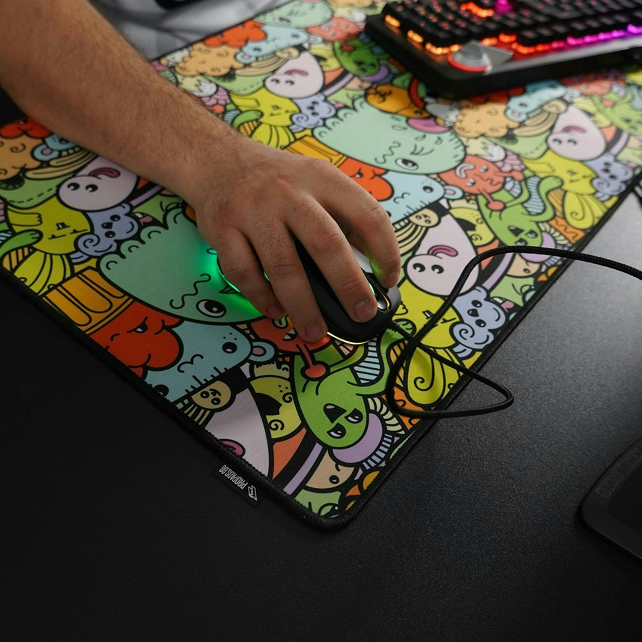 Customizable mousepads for Gaming from Propads in cooperation with Leetdesk