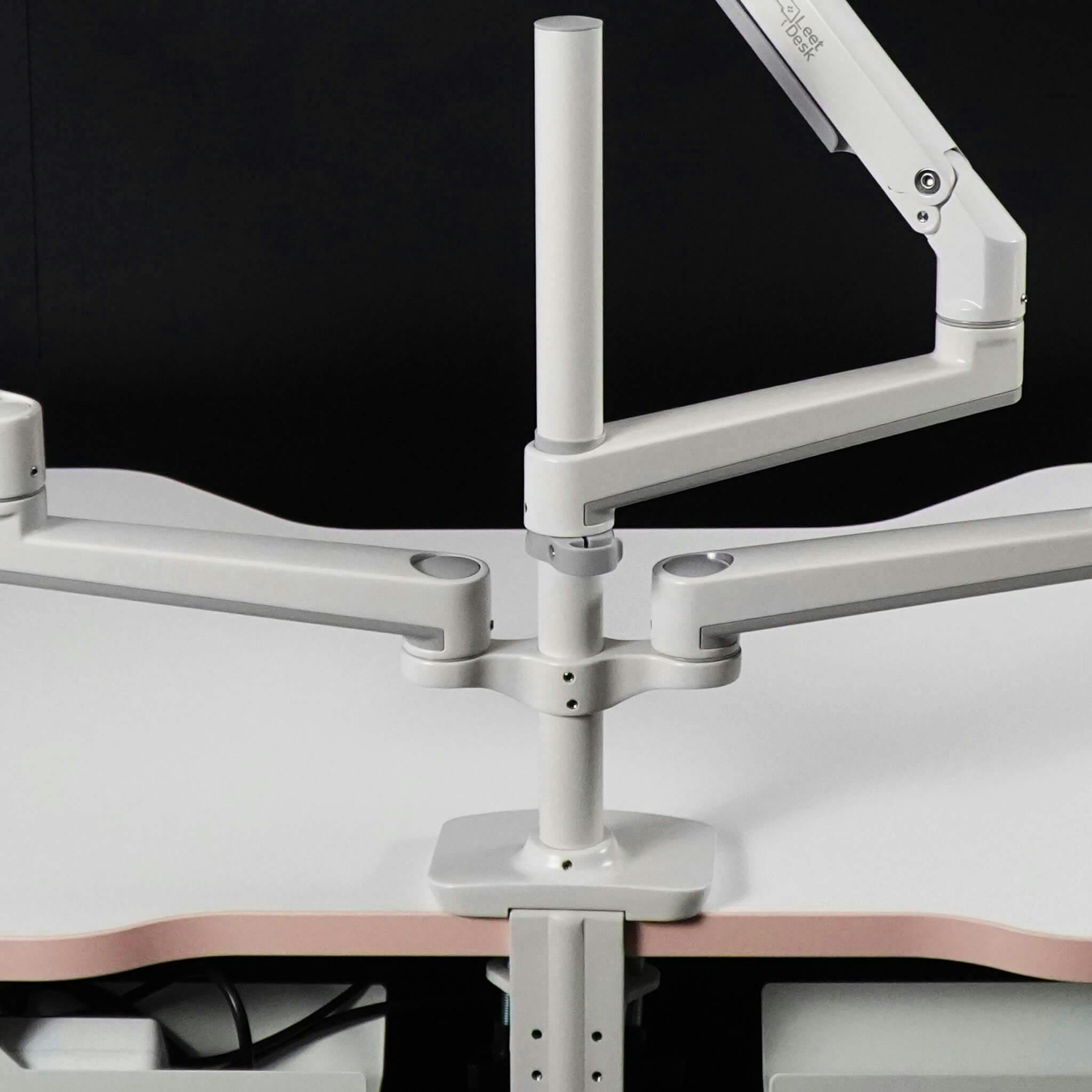 LeetDesk Triple monitor arm for Gaming Desk - base mount